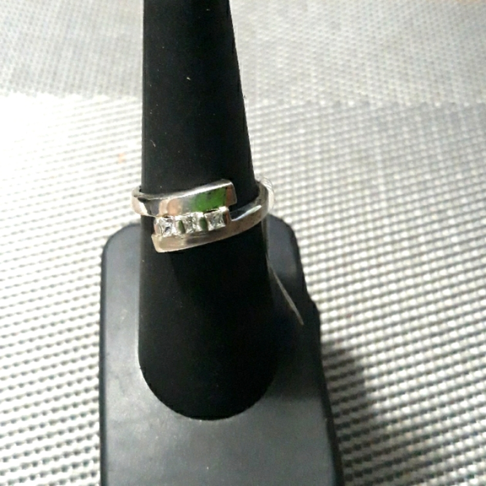 Sterling Silver CZ Ring SZ 7